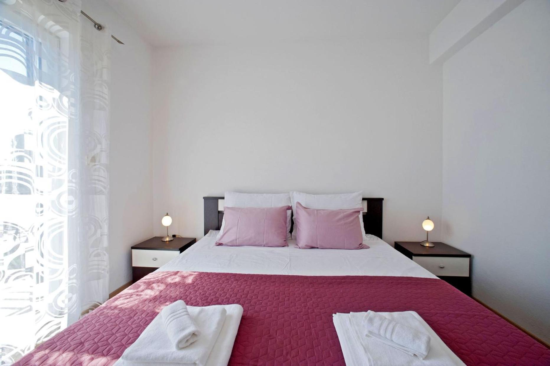 Apartments With A Parking Space Gornje Selo, Solta - 15545 Grohote Δωμάτιο φωτογραφία